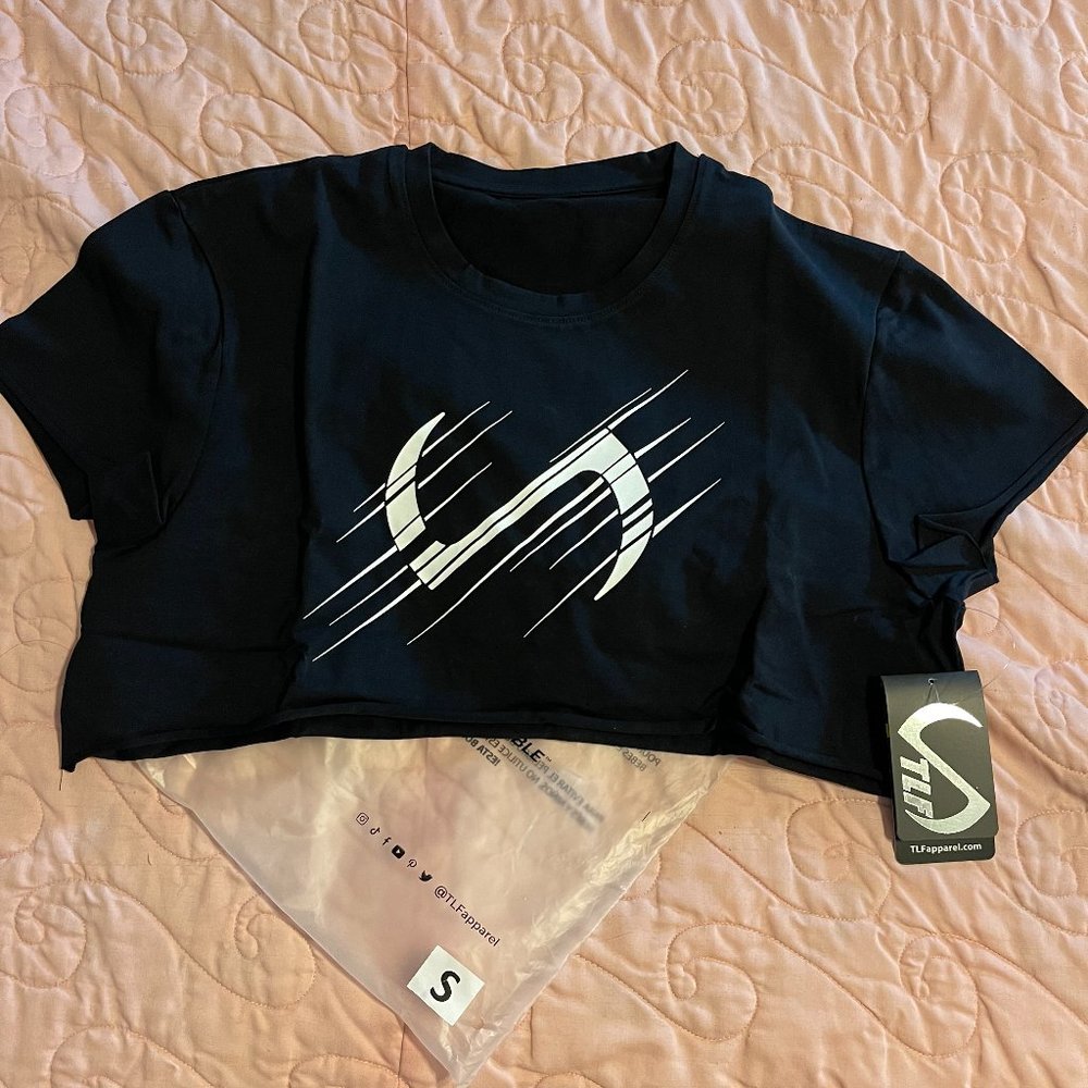 TLF oversize gym crop tee